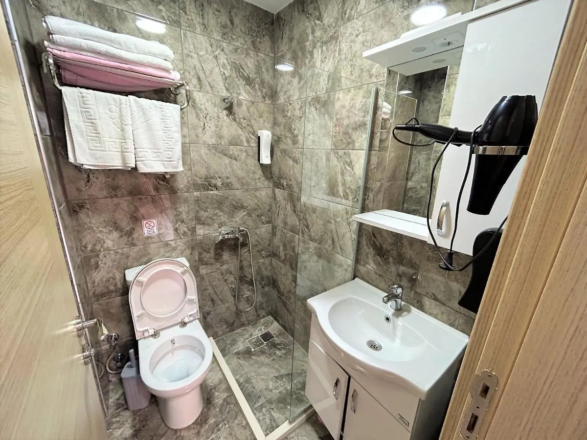 Hotel Zmf Pansiyon Istanbul Turkey
